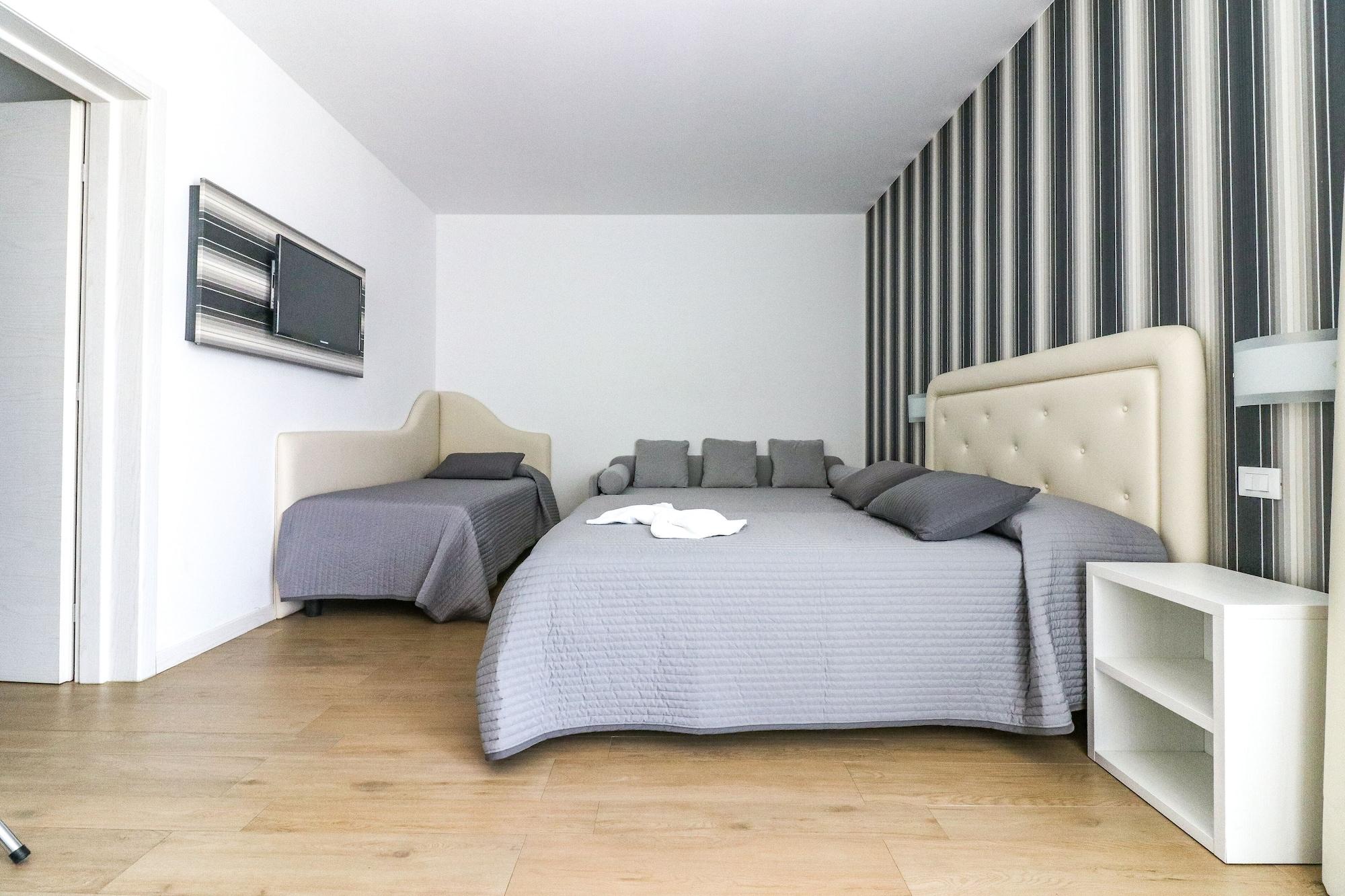 Hotel Jesulum Lido di Jesolo Bagian luar foto