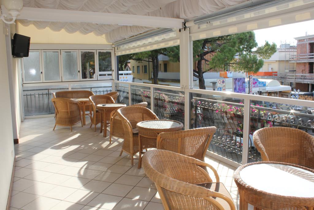 Hotel Jesulum Lido di Jesolo Bagian luar foto