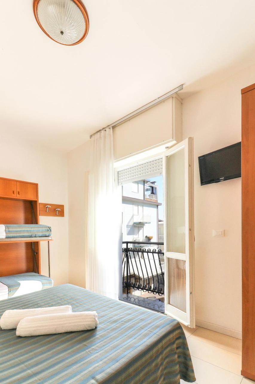 Hotel Jesulum Lido di Jesolo Bagian luar foto